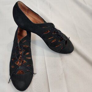 Gentle Souls by Kenneth Cole | Suede Lace Up Low Wedges